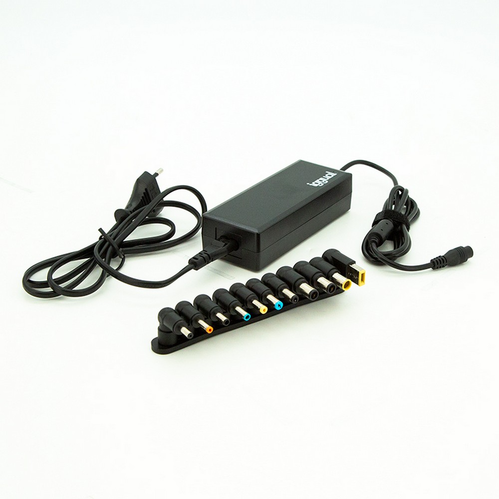 CARGADOR UNIVERSAL AUTOMATICO IGGUAL CUA-11T-90W