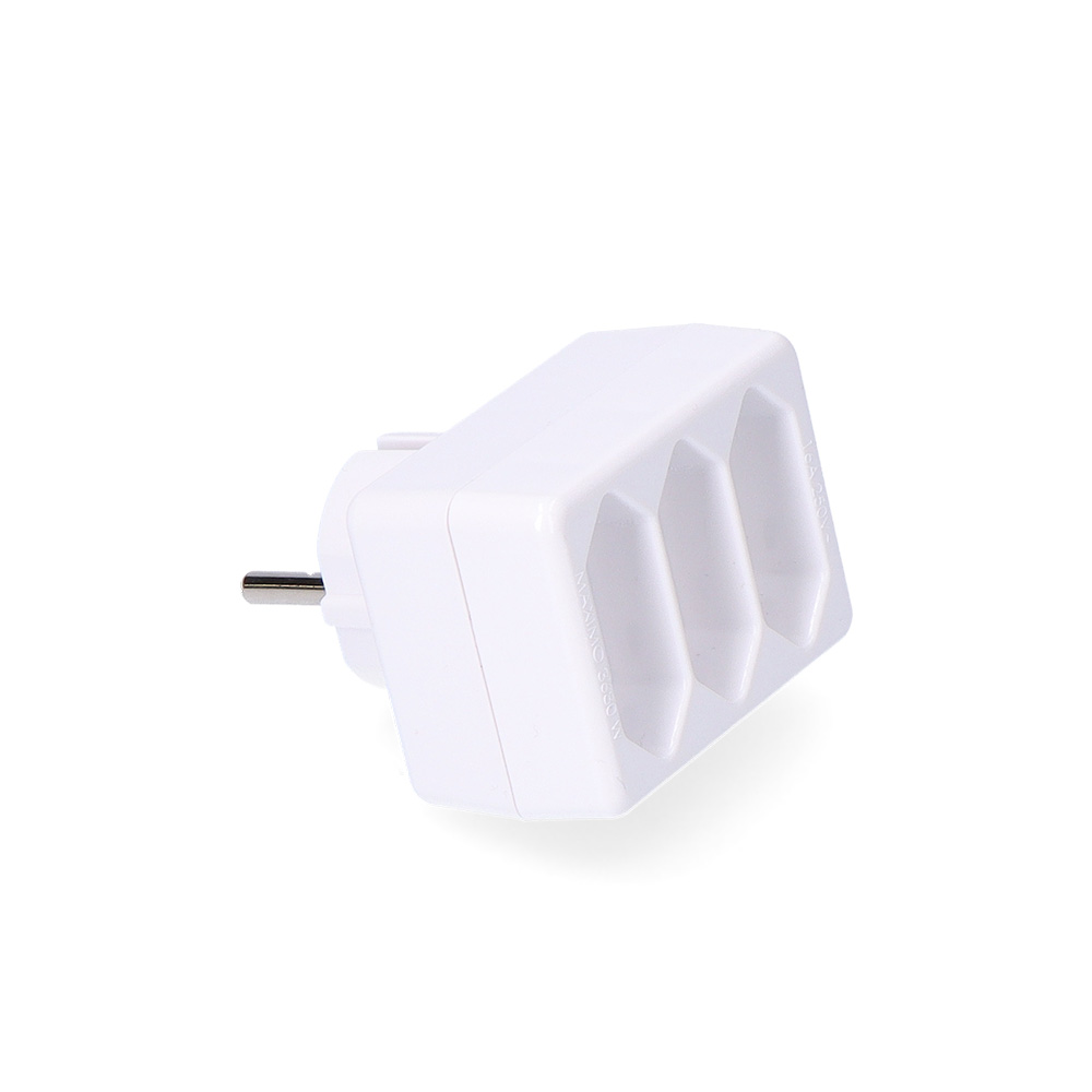 ADAPTADOR TRIPLE 2P 16A 250V COLOR BLANCO MAX. 3680W SOLERA 5113